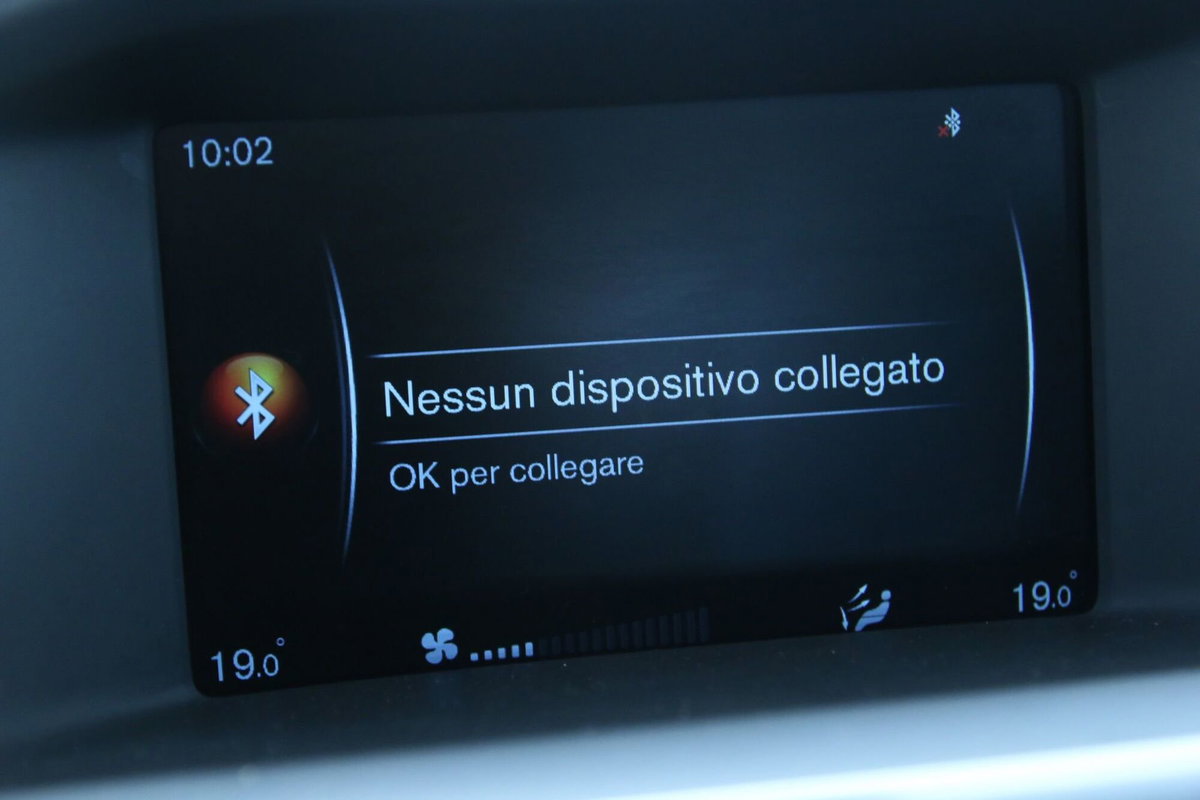 Volvo V60 D2 1.6 Powershift Kinetic (16)
