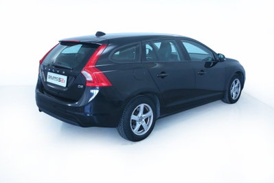 Volvo V60 D2 1.6 Powershift Kinetic (4)