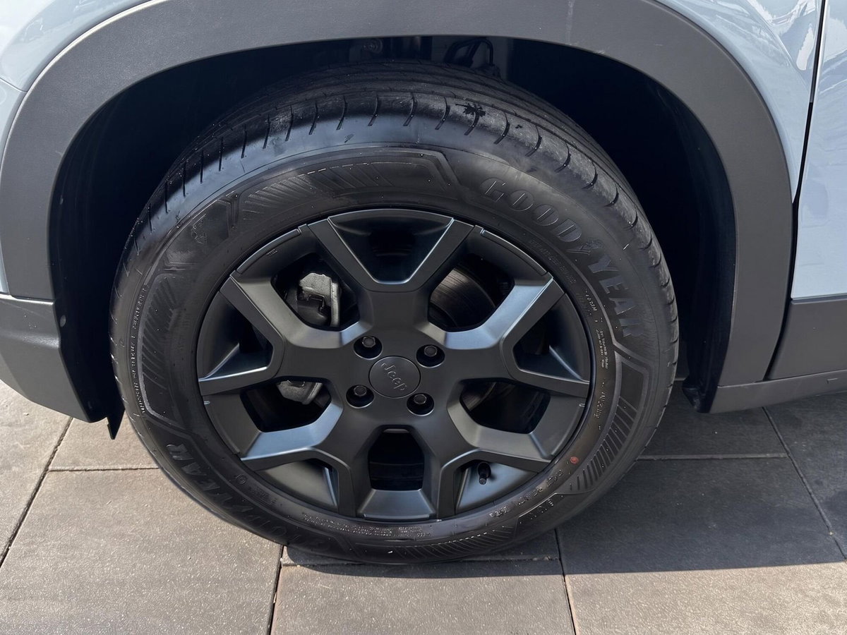 Jeep Avenger 1.2 turbo Altitude fwd 100cv (4)