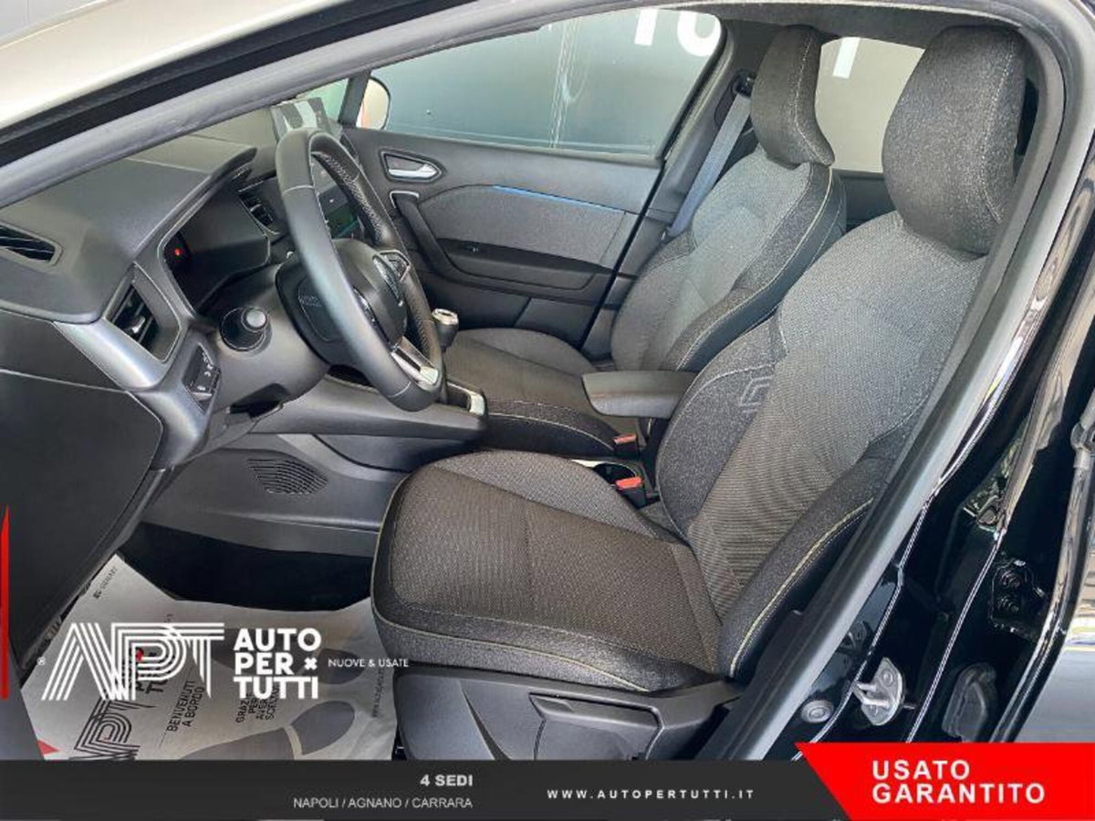 Renault Captur 1.0 tce Techno 90cv (15)
