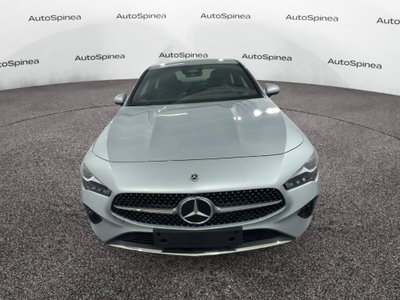 Mercedes-Benz CLA 180 d Automatic Premium (2)