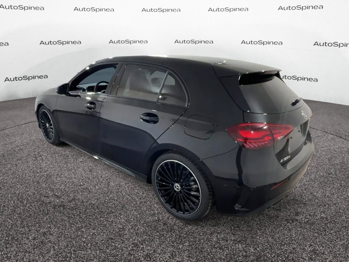 Mercedes-Benz Classe A 180 d Edition AMG Line auto (5)