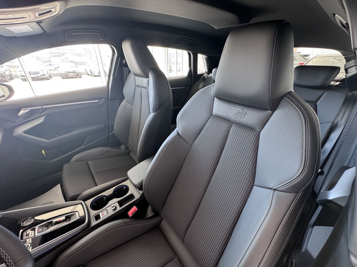 Audi A3 Sedan 35 TDI S tronic S line edition (2)