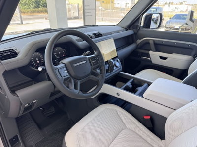 Land Rover Defender 110 3.0d mhev X-Dynamic SE awd 250cv auto 7p.ti (11)