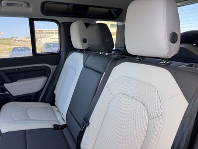Land Rover Defender 110 3.0d mhev X-Dynamic SE awd 250cv auto 7p.ti (18)