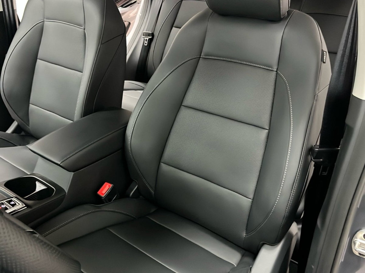 Mg ZS 1.5 hybrid+ Luxury auto (11)
