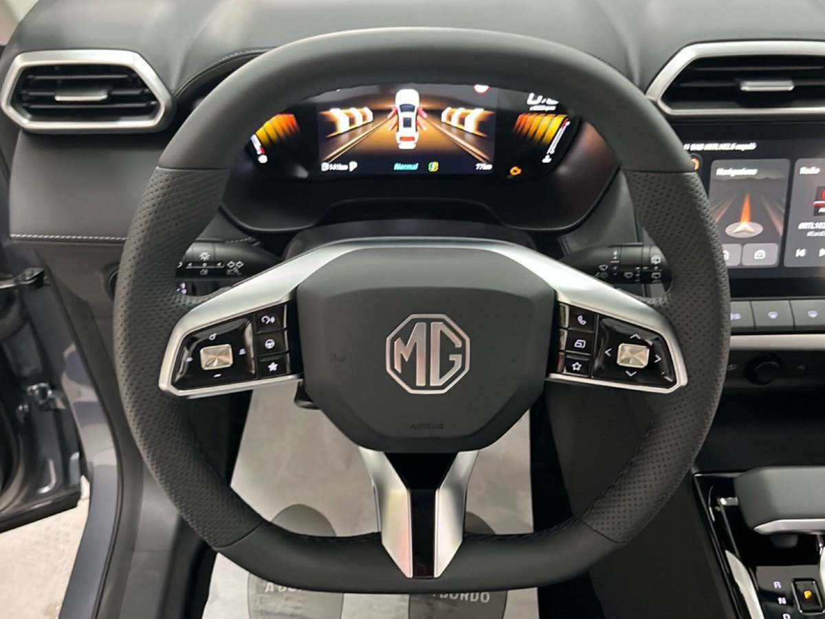 Mg ZS 1.5 hybrid+ Luxury auto (14)