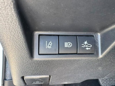 Toyota Yaris 1.5 Hybrid 5 porte Energy (14)