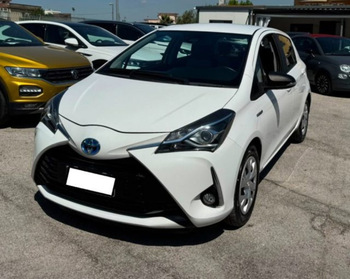 Toyota Yaris 1.5 Hybrid 5 porte Energy (3)