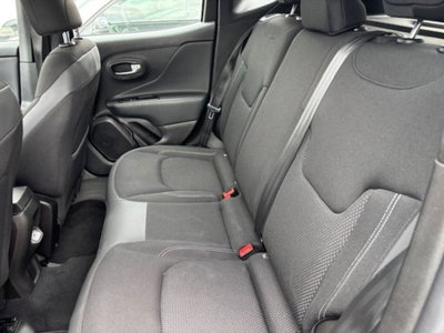 Jeep Renegade 1.6 Mjt 130 CV Limited (11)