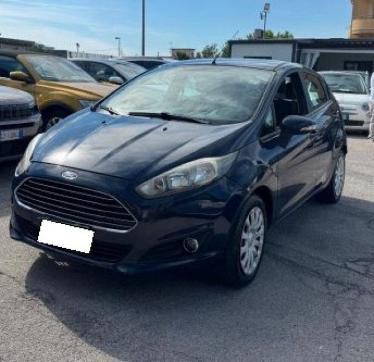 Ford Fiesta 1.2 60CV 5 porte Titanium (2)