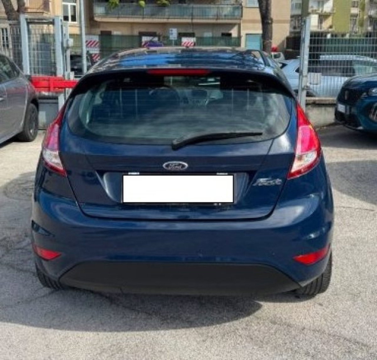 Ford Fiesta 1.2 60CV 5 porte Titanium (4)