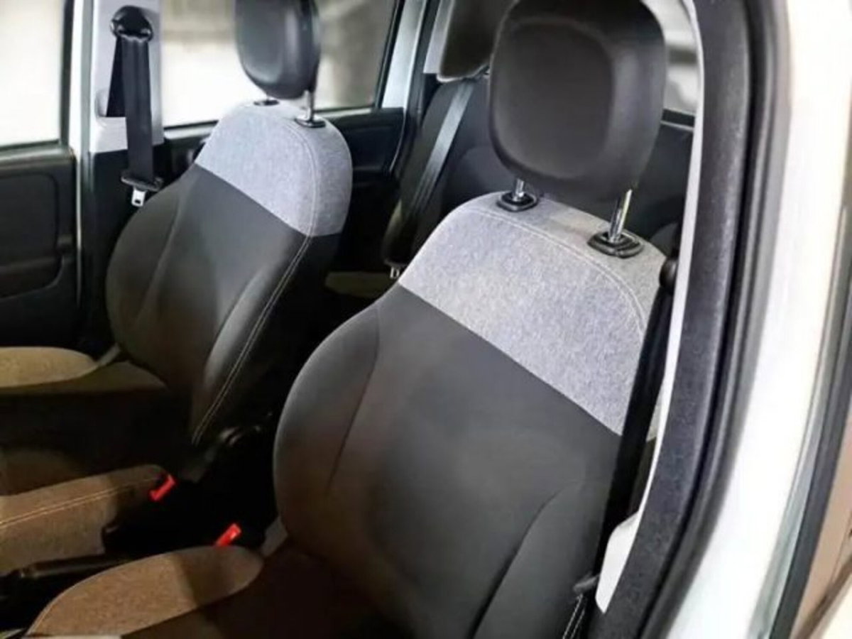 Fiat Panda 1.0 firefly hybrid s&s 70cv 5p.ti (8)