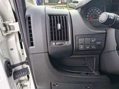 Citroen Jumper Furgone 30 BlueHDi 140 S&S PC-TM Furgone (13)