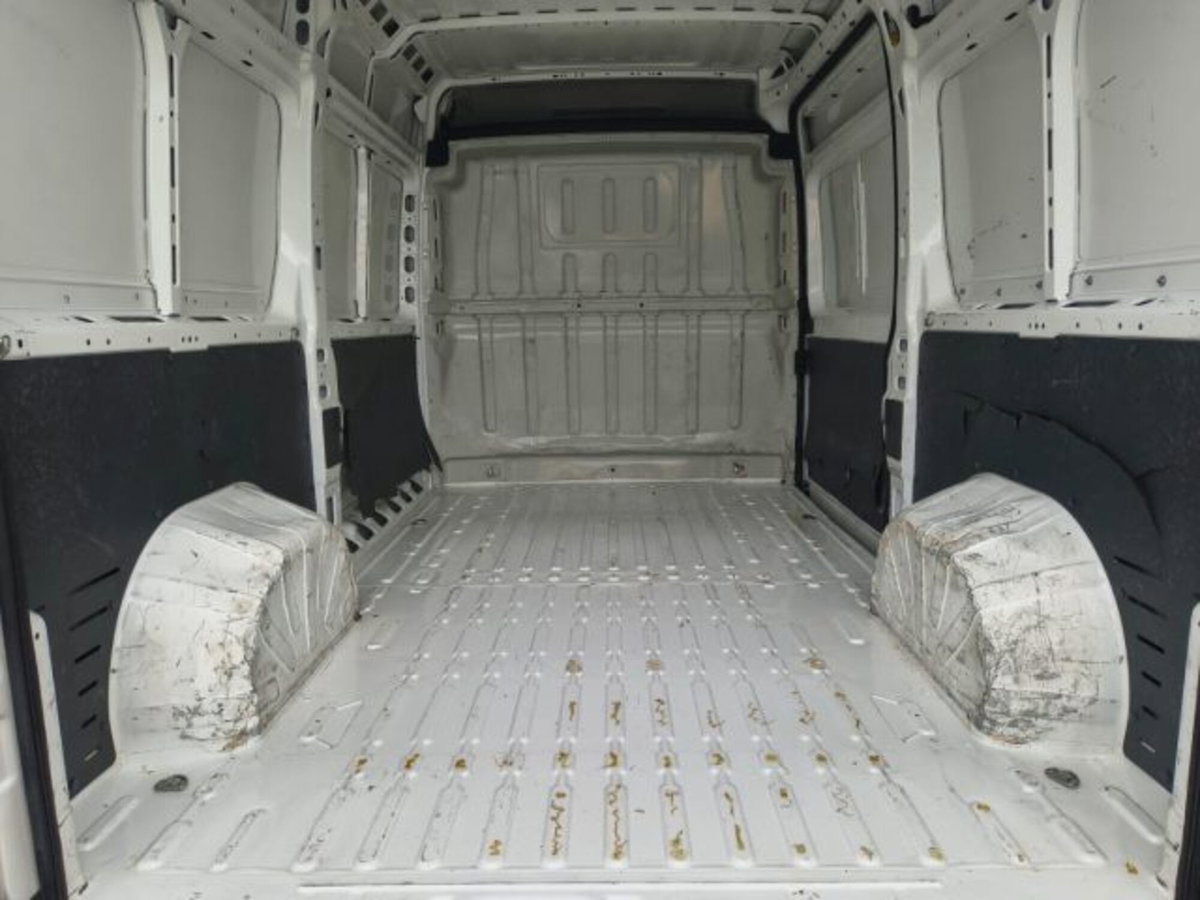 Citroen Jumper Furgone 30 BlueHDi 140 S&S PC-TM Furgone (5)