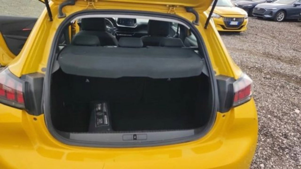 Peugeot 208 1.2 puretech Active s&s 75cv (6)