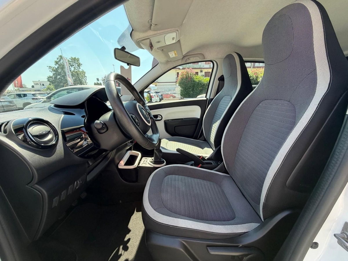 Renault Twingo 1.0 SCe Wave (13)