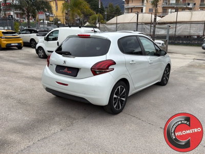 Peugeot 208 82 Stop&Start 5 porte Signature (5)