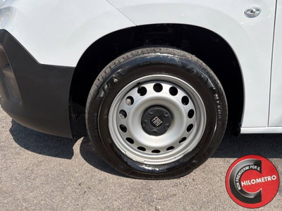 Fiat Doblò 1.5 td Magic Top 130cv auto (12)