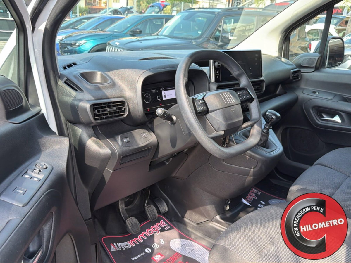 Fiat Doblò 1.5 td Magic Top 130cv auto (14)