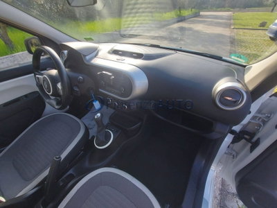 Renault Twingo 1.0 SCe Wave (11)