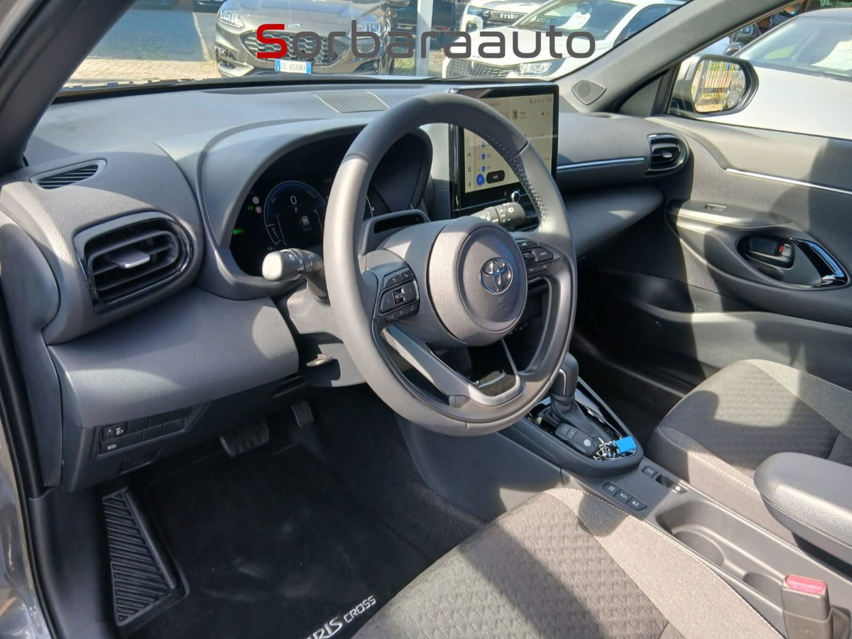 Toyota Yaris Cross fwd 130cv e-cvt (12)