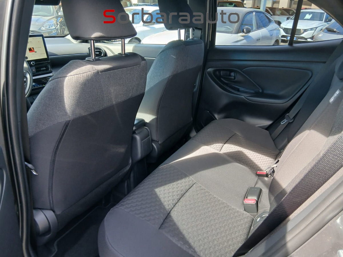 Toyota Yaris Cross fwd 130cv e-cvt (13)