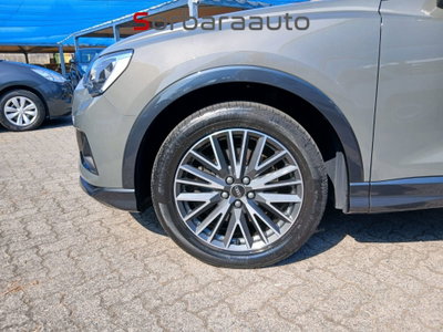 Audi Q3 40 2.0 tfsi Business Advanced quattro s-tronic (8)