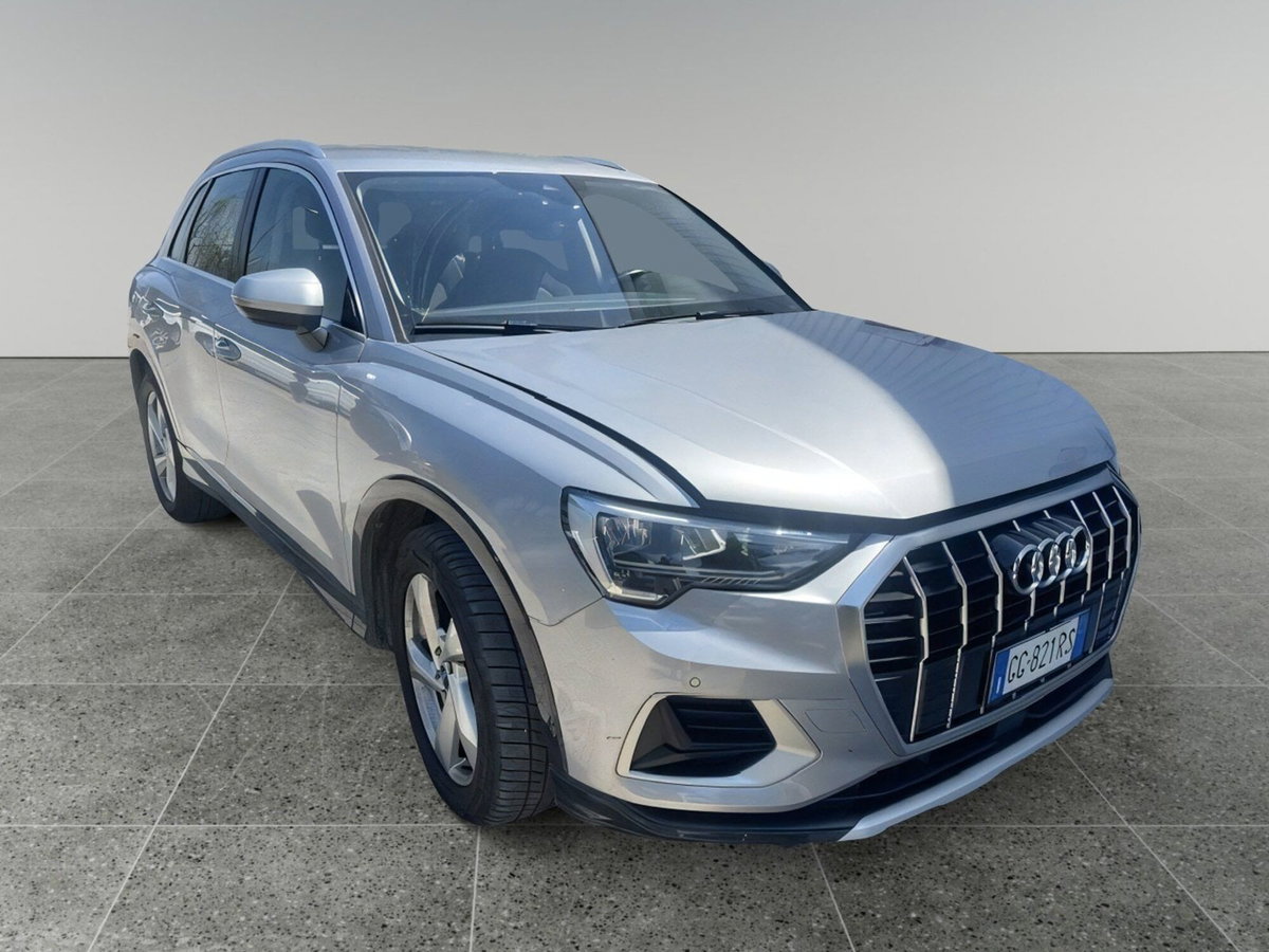 Audi Q3 35 TDI quattro S tronic Business Advanced
