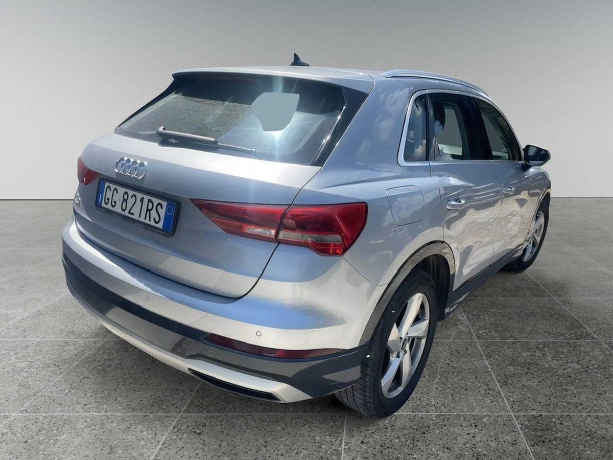 Audi Q3 35 TDI quattro S tronic Business Advanced (6)