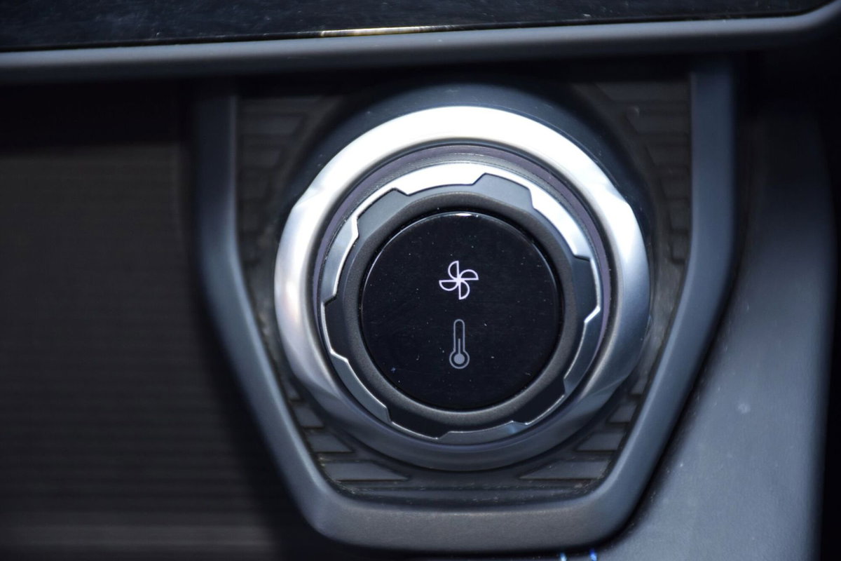 Lynk & Co 01 01 1.5 td phev (14)