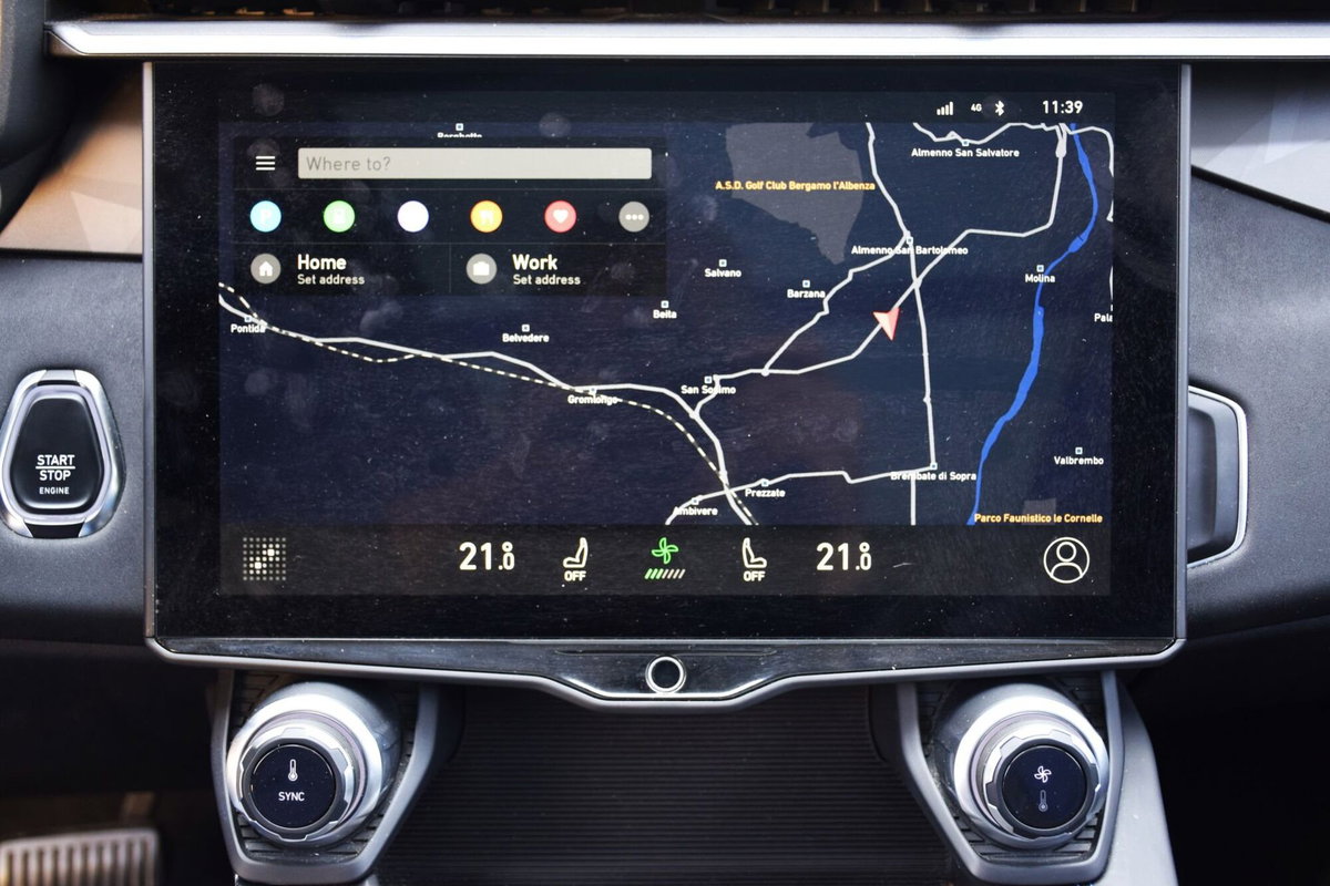 Lynk & Co 01 01 1.5 td phev (17)