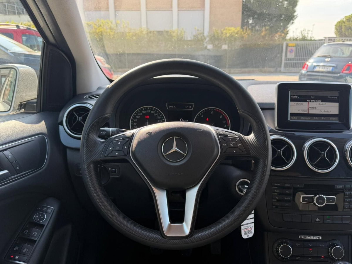 Mercedes-Benz Classe B 180 CDI BlueEFFICIENCY Executive (13)