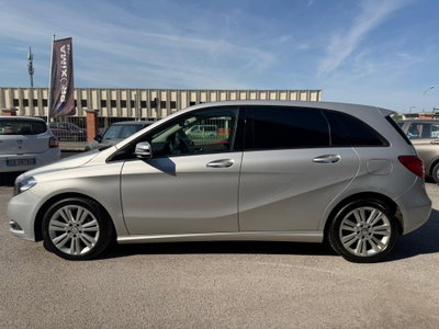 Mercedes-Benz Classe B 180 CDI BlueEFFICIENCY Executive (9)