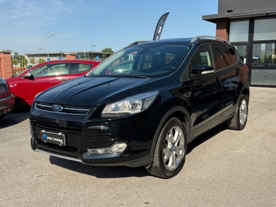 Ford Kuga 2.0 TDCI 150 CV S&S 4WD Powershift Titanium usata
