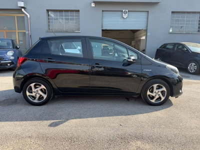 Toyota Yaris 1.5 Hybrid 5 porte Active (5)
