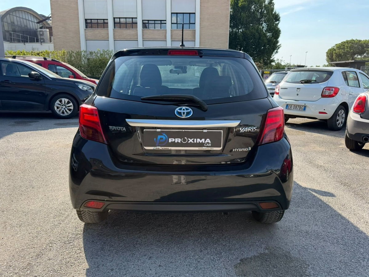 Toyota Yaris 1.5 Hybrid 5 porte Active (7)