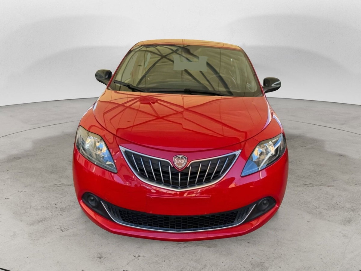 Lancia Ypsilon 1.0 FireFly 5 porte S&S Hybrid Gold Plus (3)
