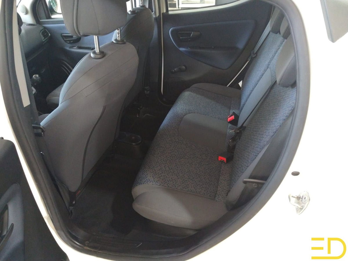 Lancia Ypsilon 1.0 FireFly 5 porte S&S Hybrid Gold Plus (11)
