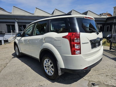 Mahindra XUV500 XUV500 2.2 16V FWD W6 (6)