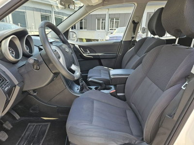 Mahindra XUV500 XUV500 2.2 16V FWD W6 (8)