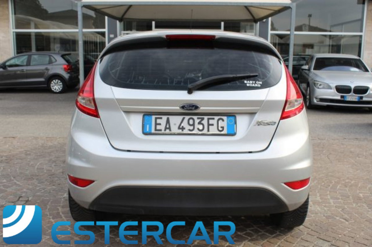 Ford Fiesta 1.4 5 porte Bz.- GPL Titanium (12)
