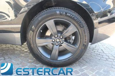 Land Rover Range Rover Velar 2.0D I4 240 CV (17)