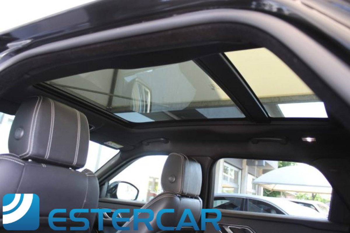 Land Rover Range Rover Velar 2.0D I4 240 CV (8)