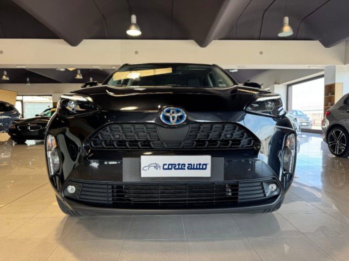 Toyota Yaris Cross 1.5h GR Sport Black Sky fwd 116cv e-cvt (16)
