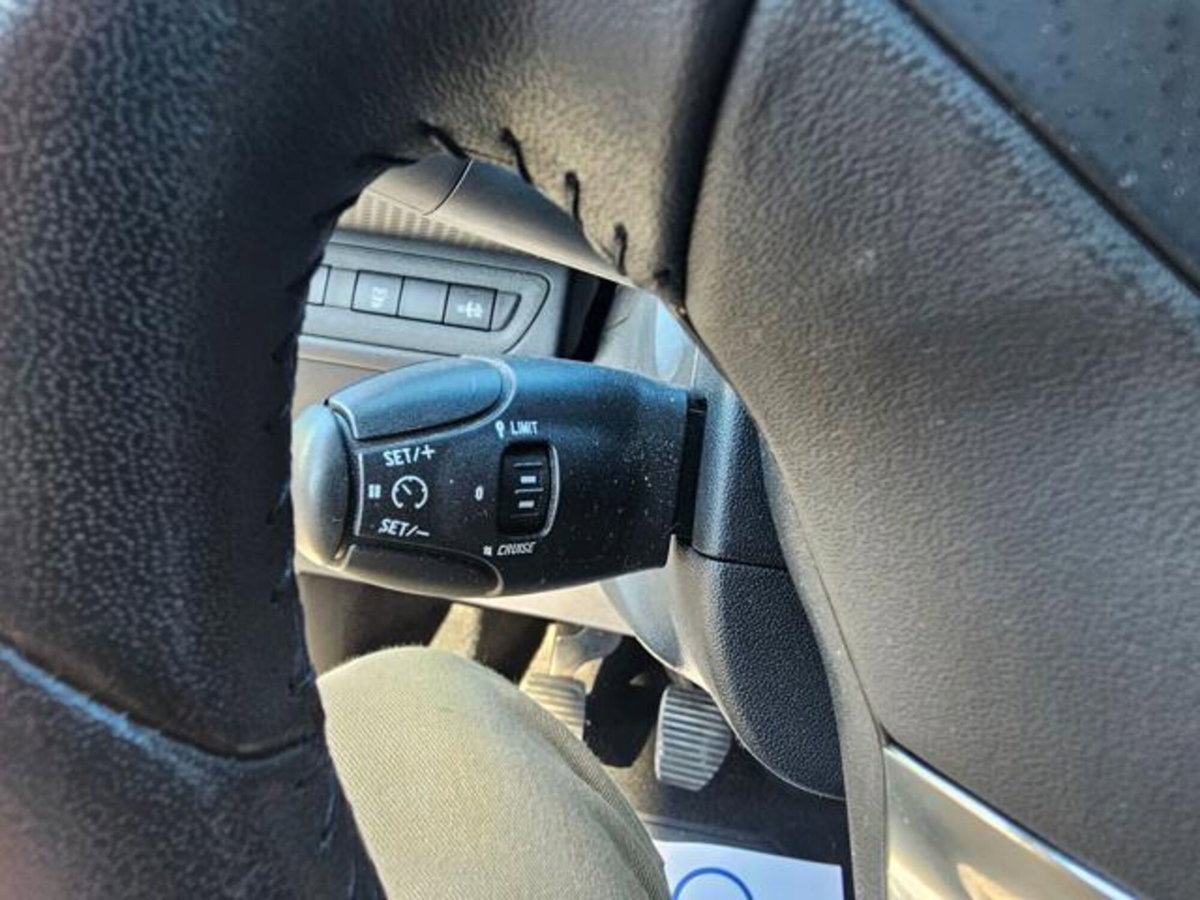 Peugeot 2008 75 Active (13)
