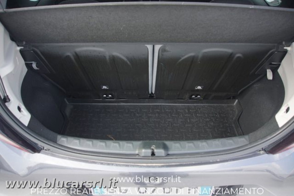 Toyota Aygo 1.0 VVT-i 72 CV 5 porte x-play (14)