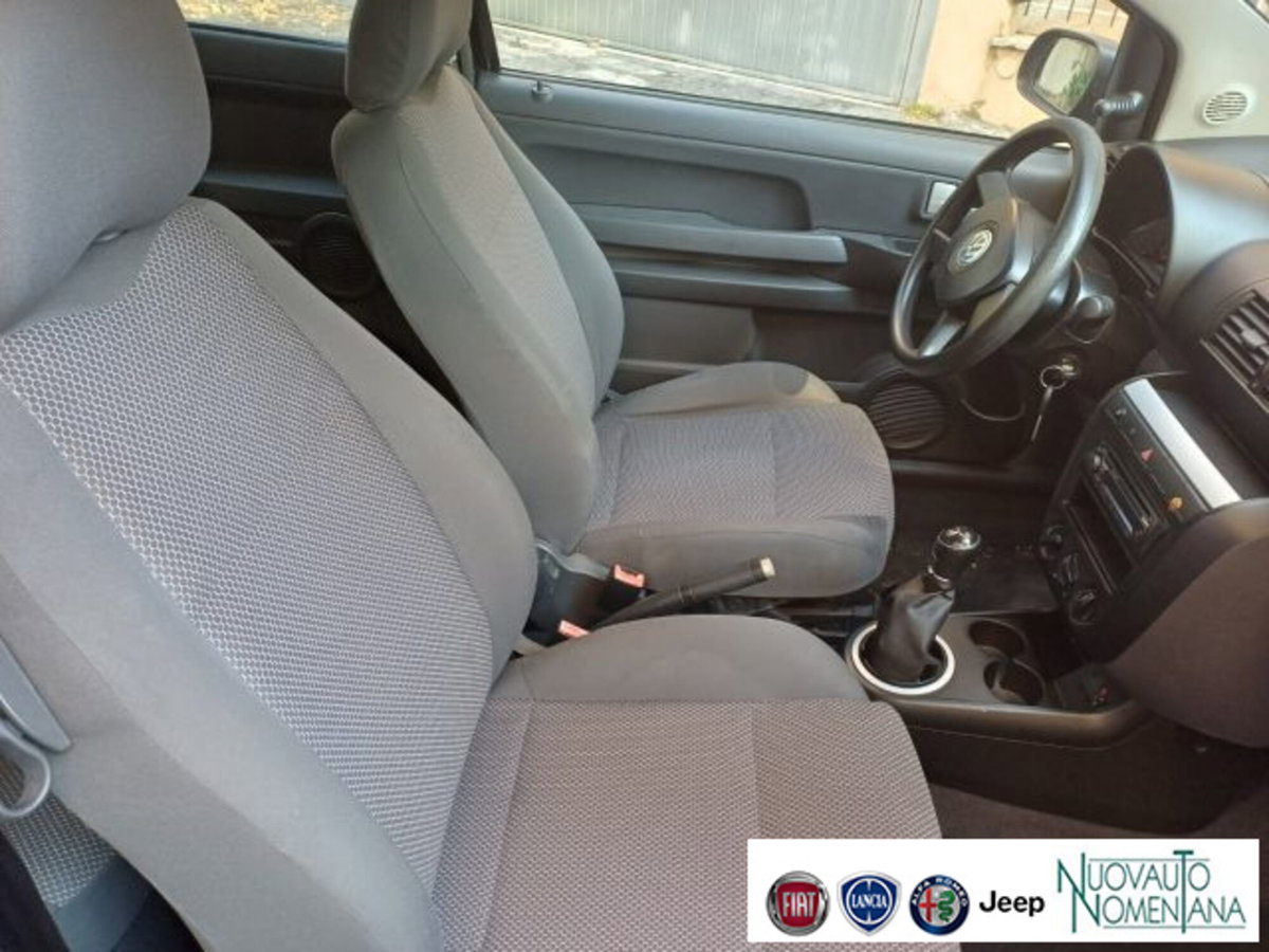 Volkswagen Fox 1.2 (15)