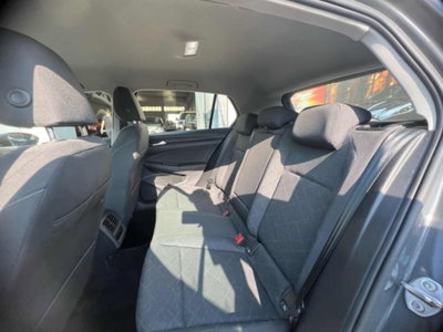 Volkswagen Golf 2.0 TDI SCR Life (12)