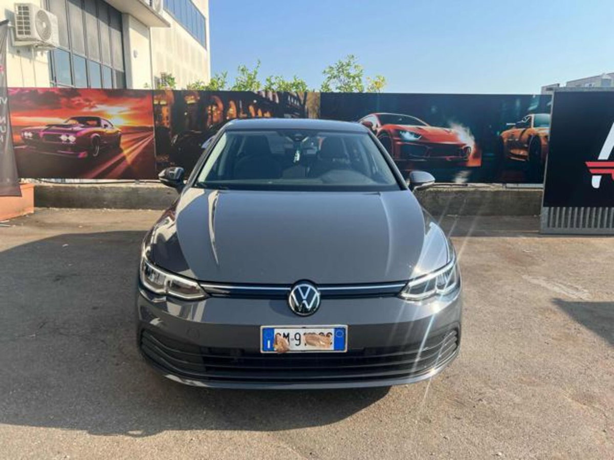 Volkswagen Golf 2.0 TDI SCR Life (2)